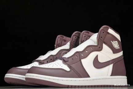 “Mauve” OG Jordan High 1 0822